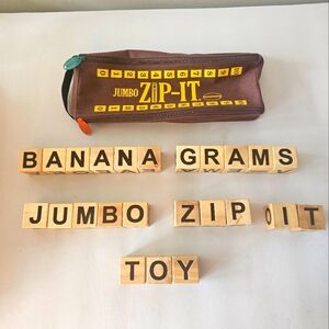EUC | 🍌Jumbo Bananagrams🍌 Word Game w/ Big Blocks | Size: 16" x 6" x 2¼" case